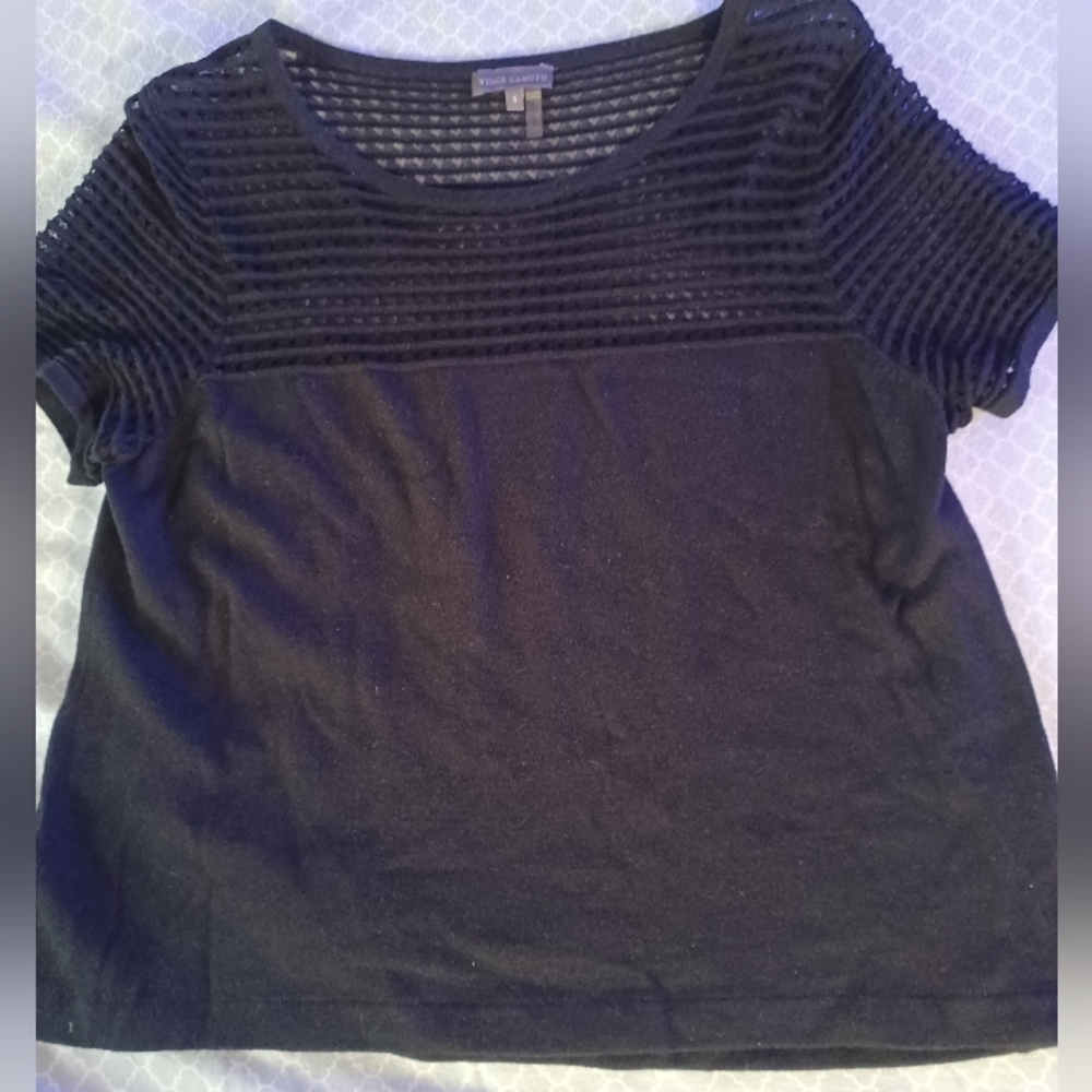 Vince Camuto Women's Small Black Tunic Short Sleeve textured sheer Casual Top
